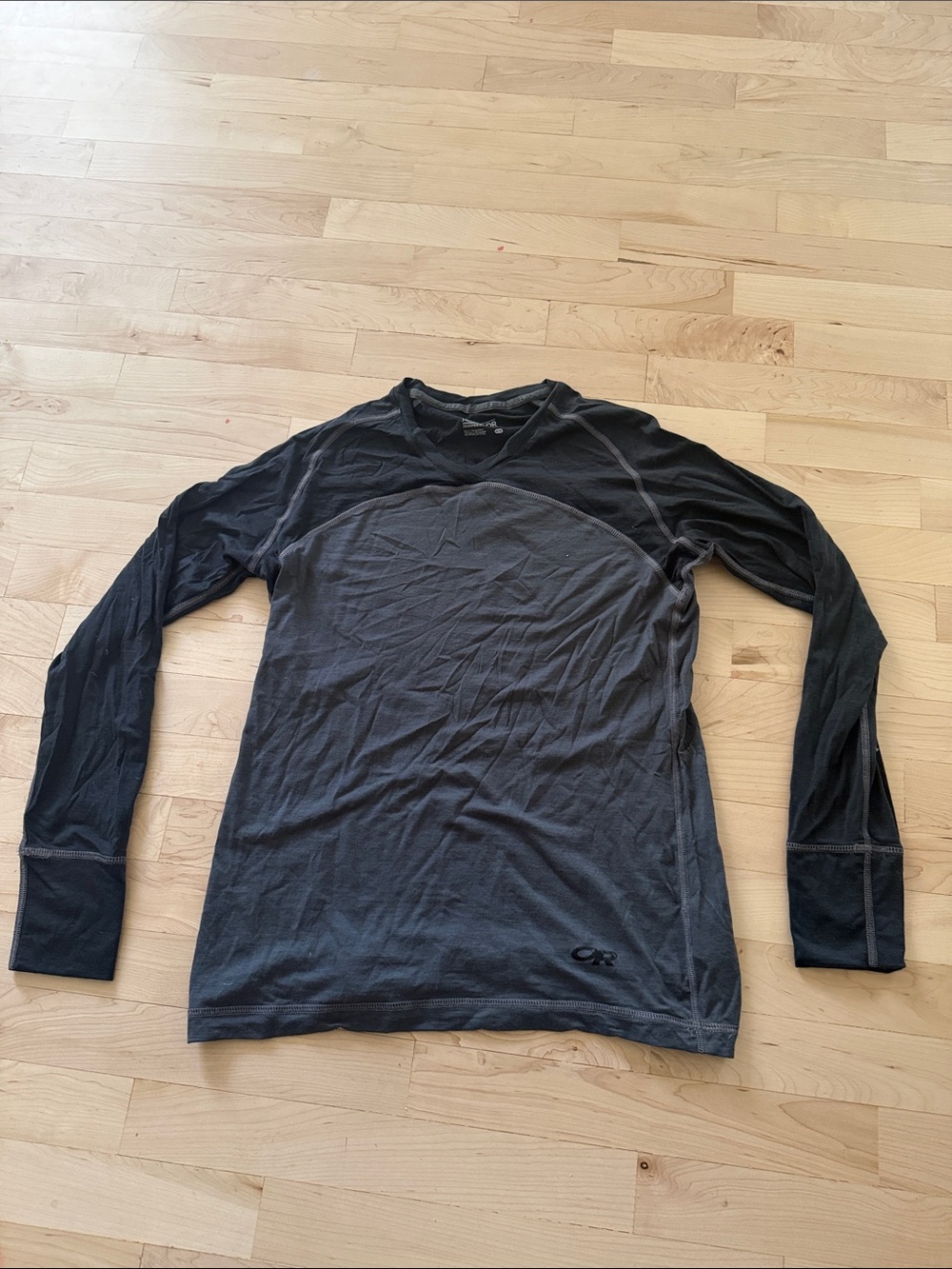 Outdoor Research Women’s Alpine Onset V neck top. Merino.